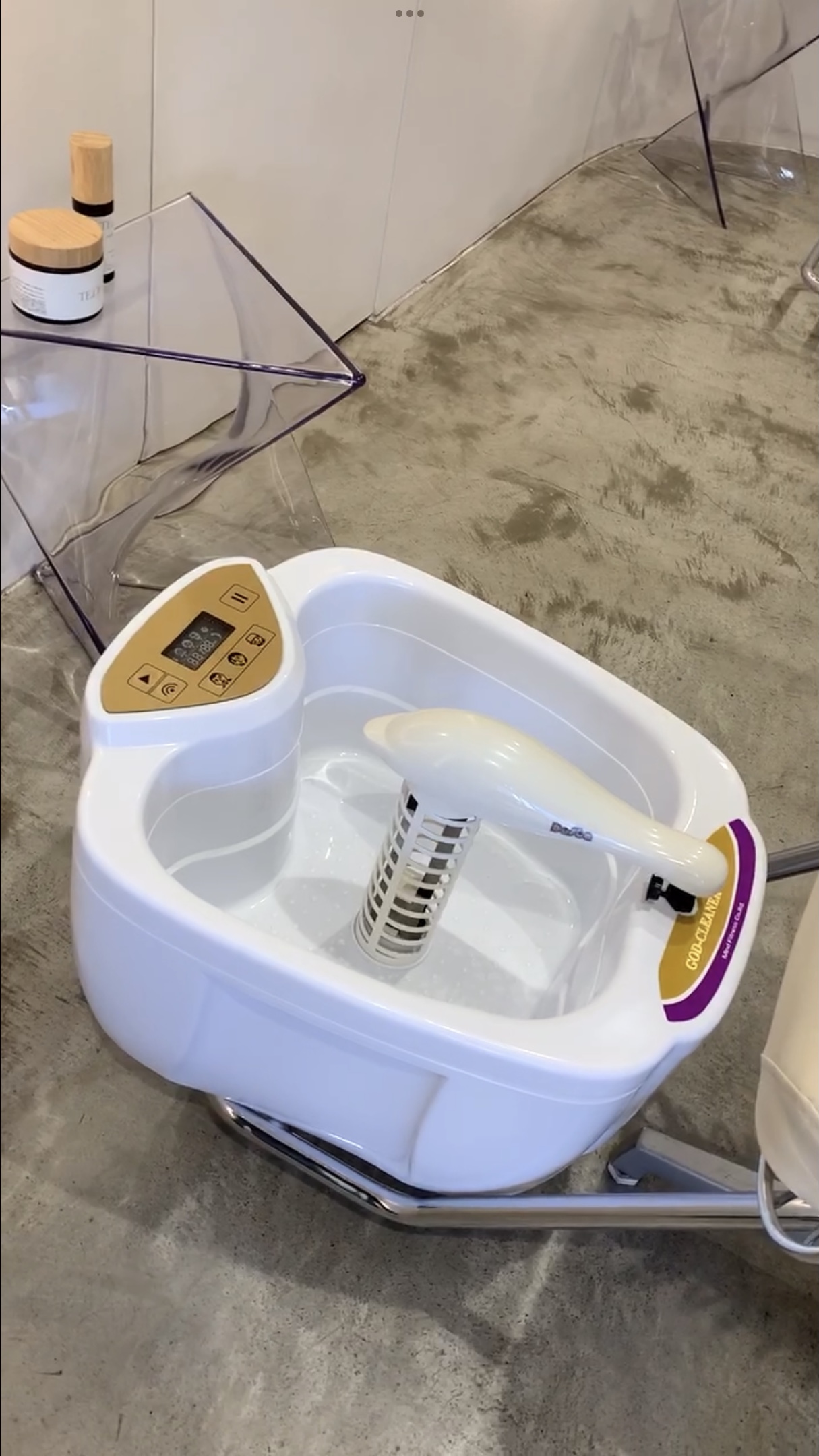 ゴッドクリーナー始まります👣